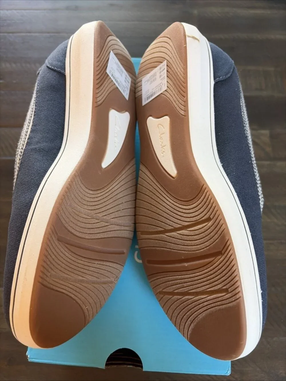 NEW Clarks Cloudsteppers Breeze sky Air Navy Marine Size 9 W NIB